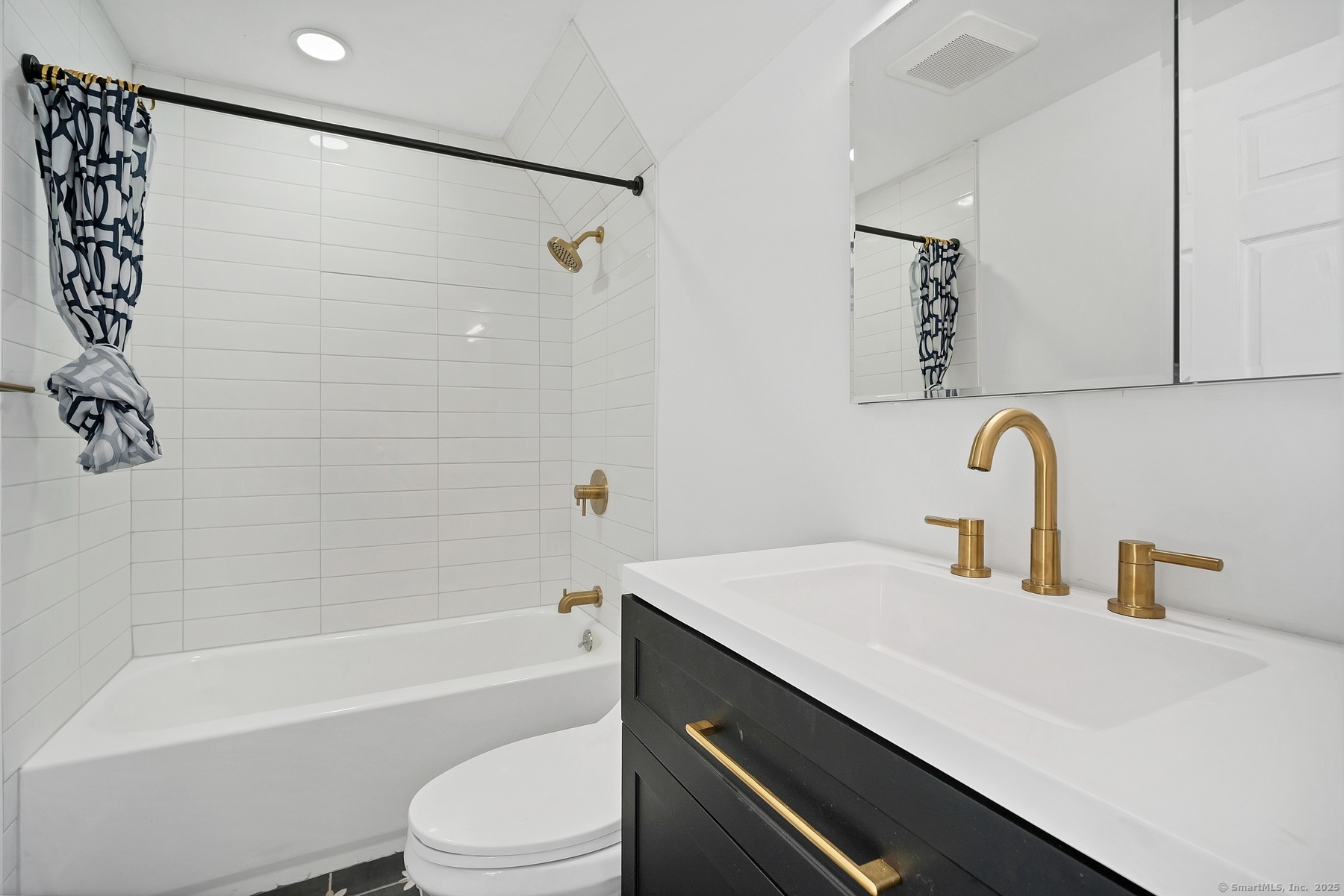76 Newton Street, Norwich, Connecticut image 36