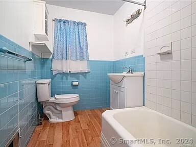 5 Candlewood Acres Road