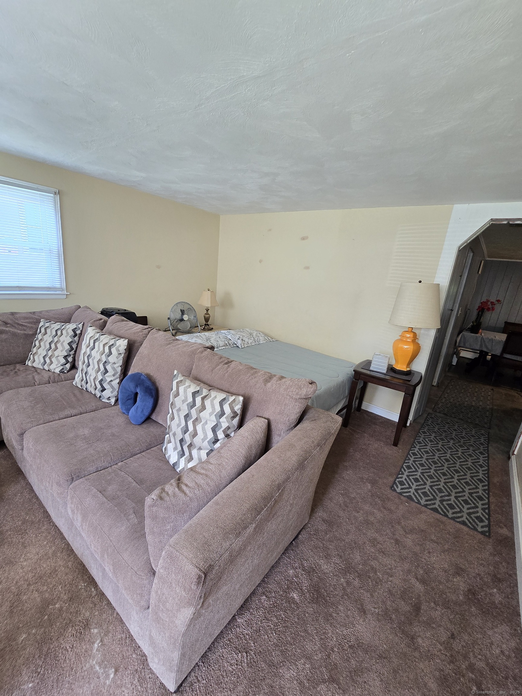 New Britain, Connecticut 06051, United States, 2 Bedrooms Bedrooms, ,1 BathroomBathrooms,Residential,Active,221213