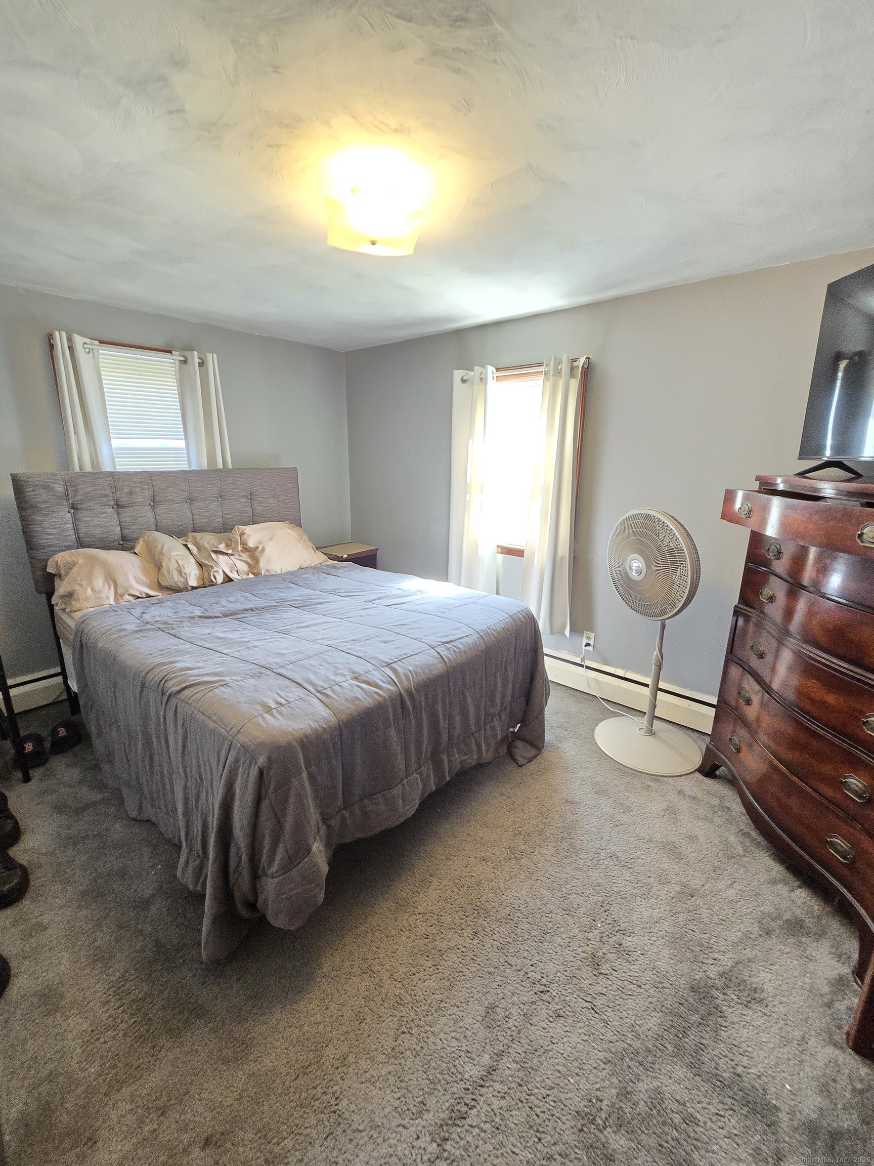 New Britain, Connecticut 06051, United States, 2 Bedrooms Bedrooms, ,1 BathroomBathrooms,Residential,Active,221213