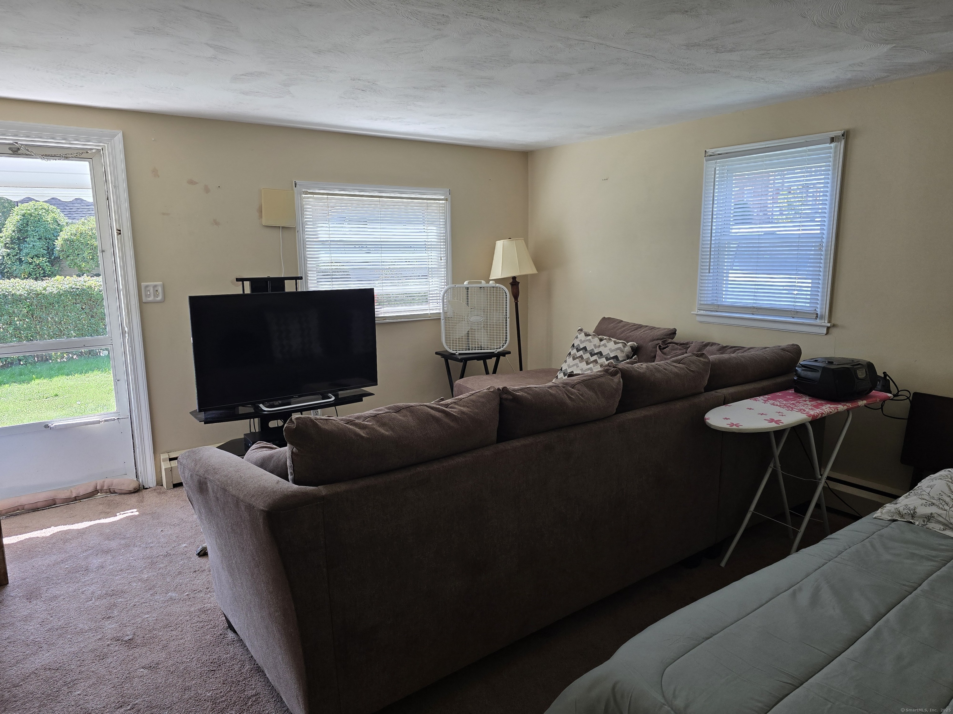 New Britain, Connecticut 06051, United States, 2 Bedrooms Bedrooms, ,1 BathroomBathrooms,Residential,Active,221213