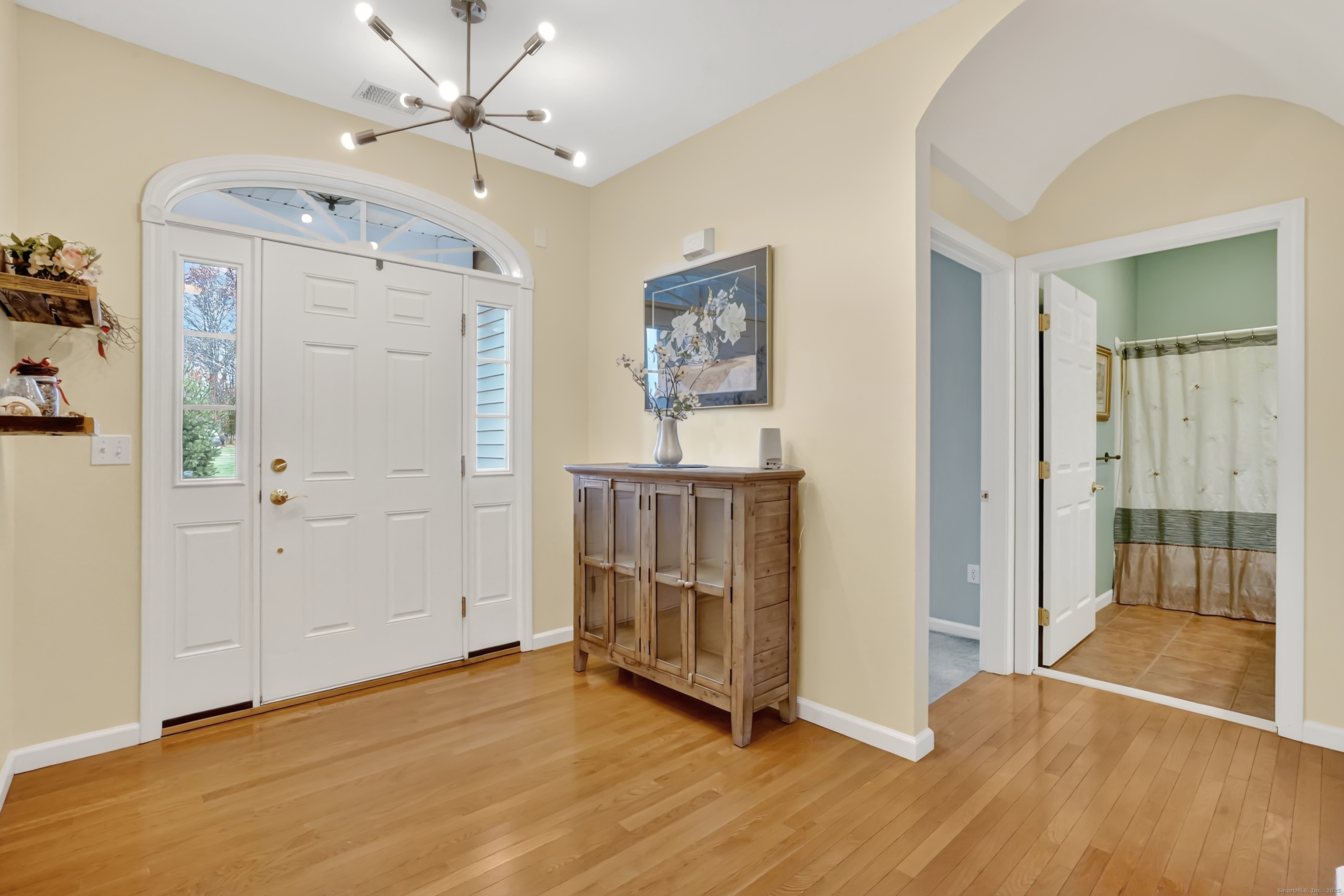 3 Green Briar Drive 3