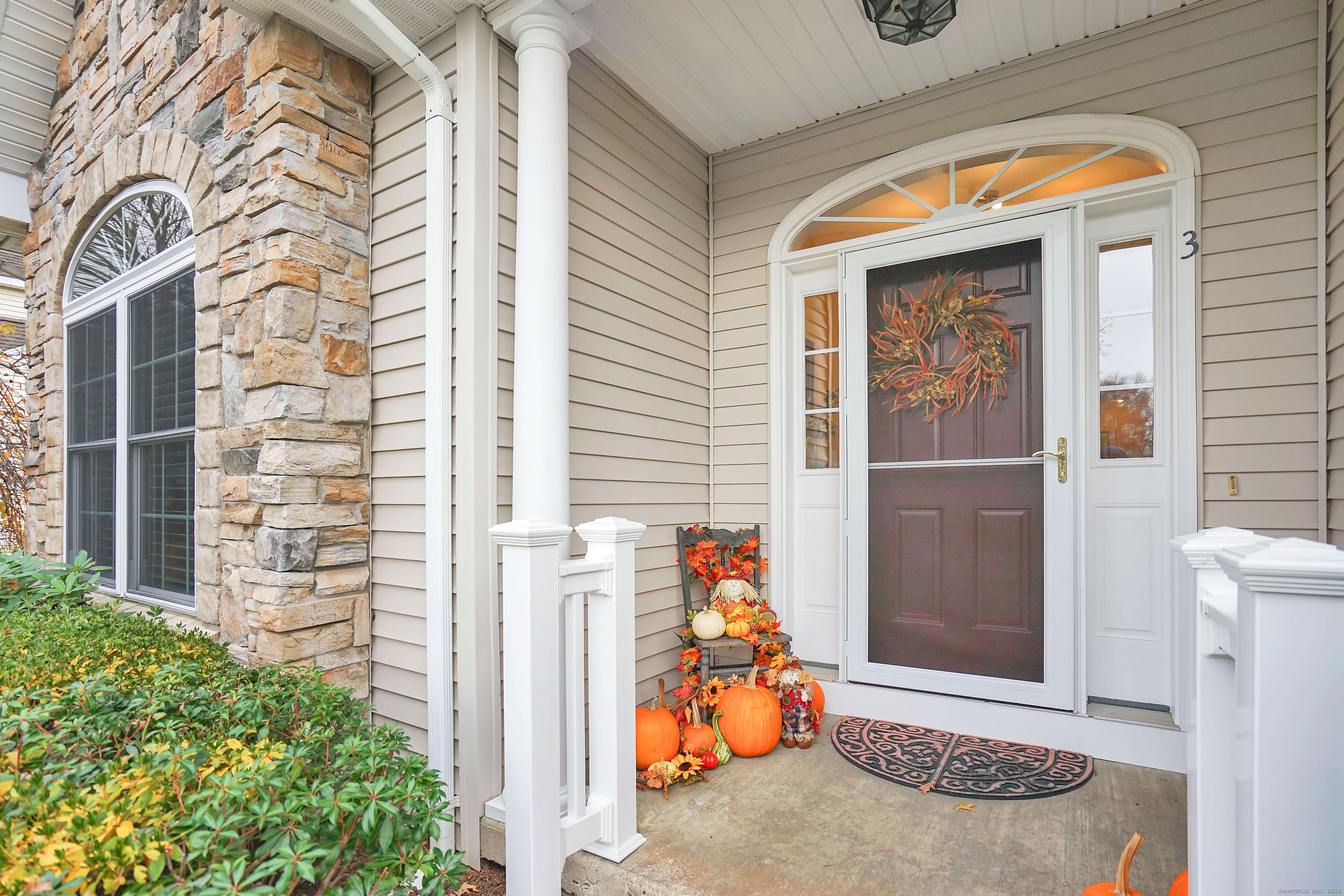 3 Green Briar Drive 3