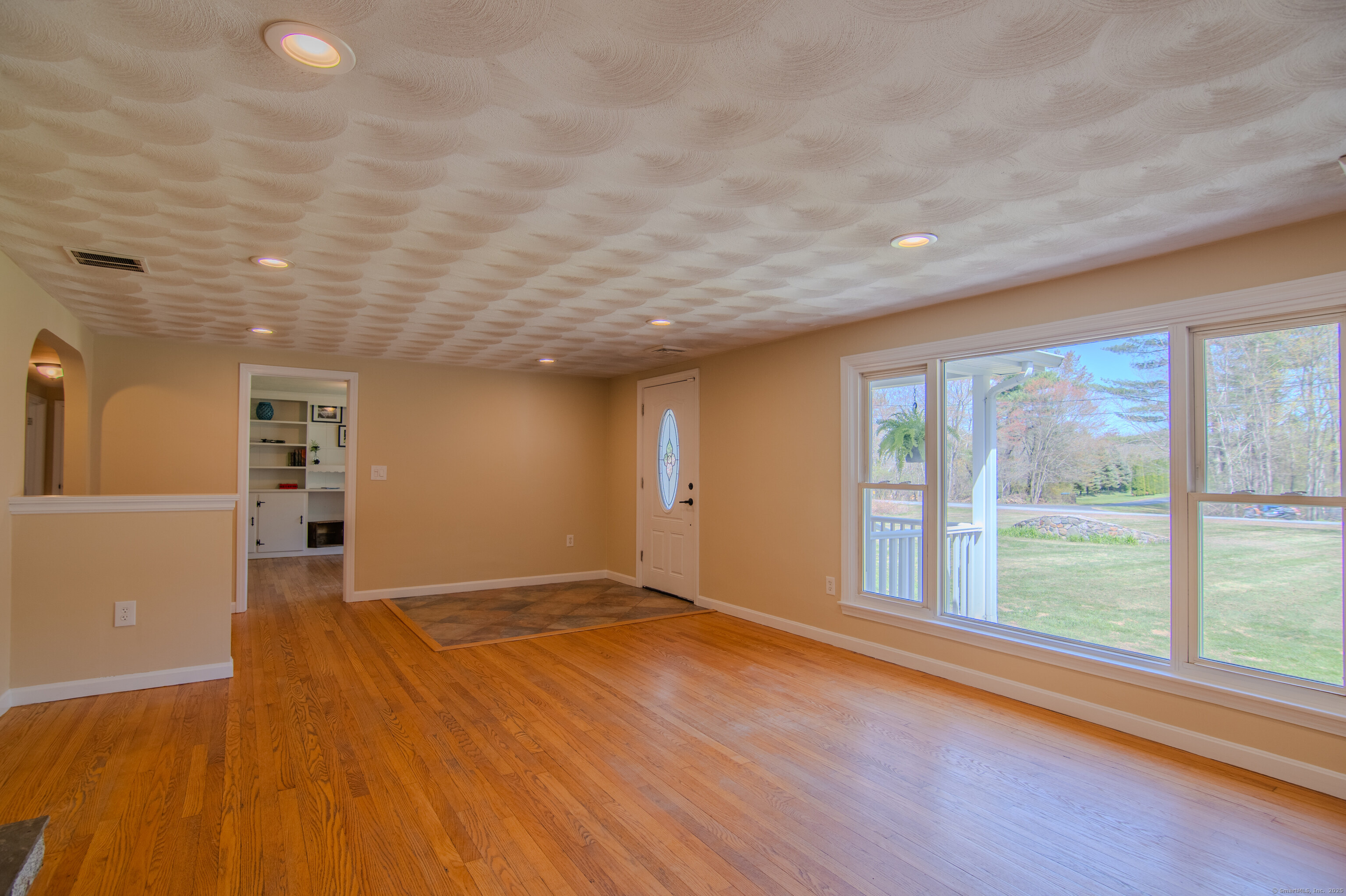 468 Liberty Highway, Putnam, Connecticut image 14