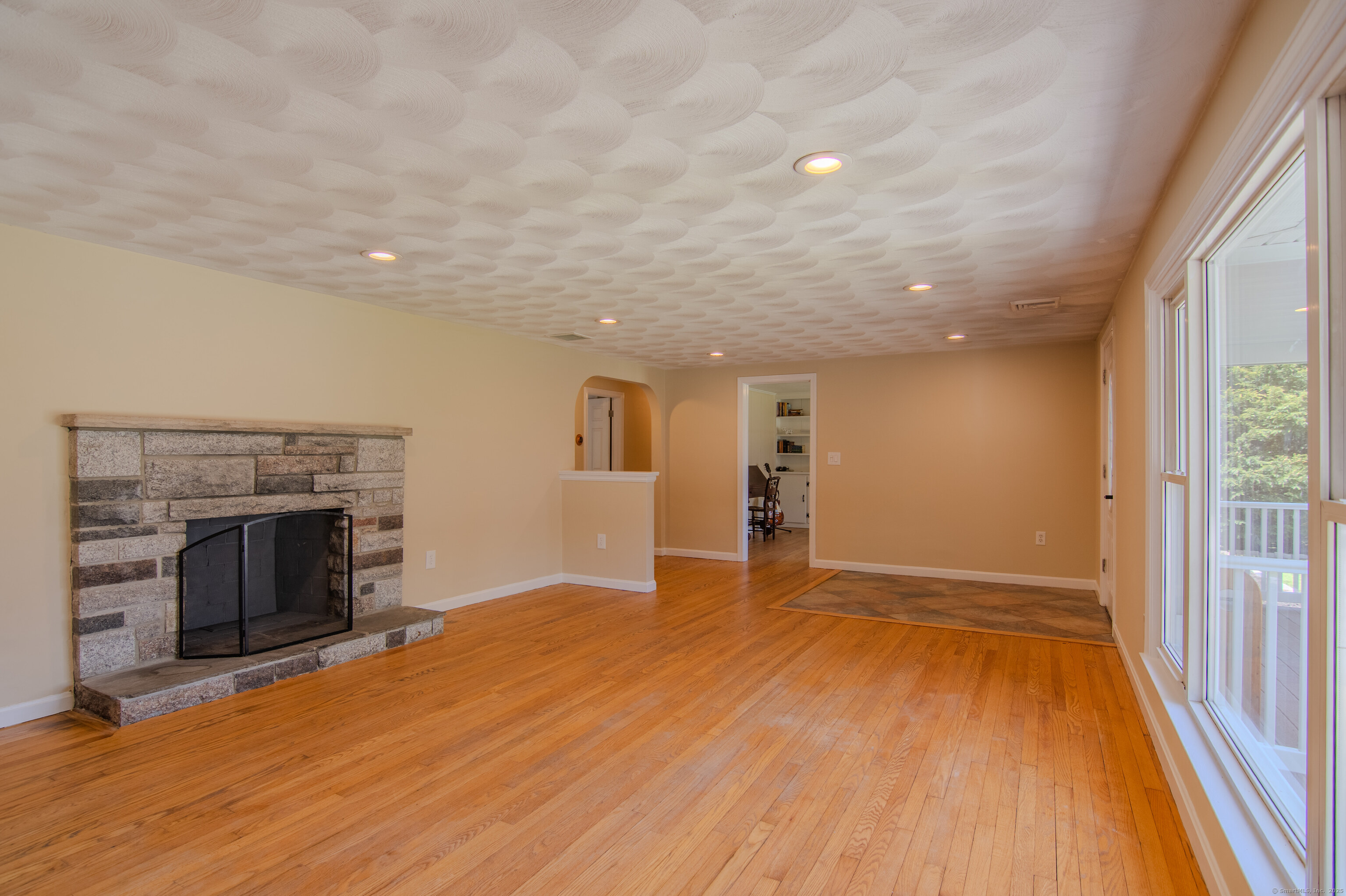 468 Liberty Highway, Putnam, Connecticut image 13