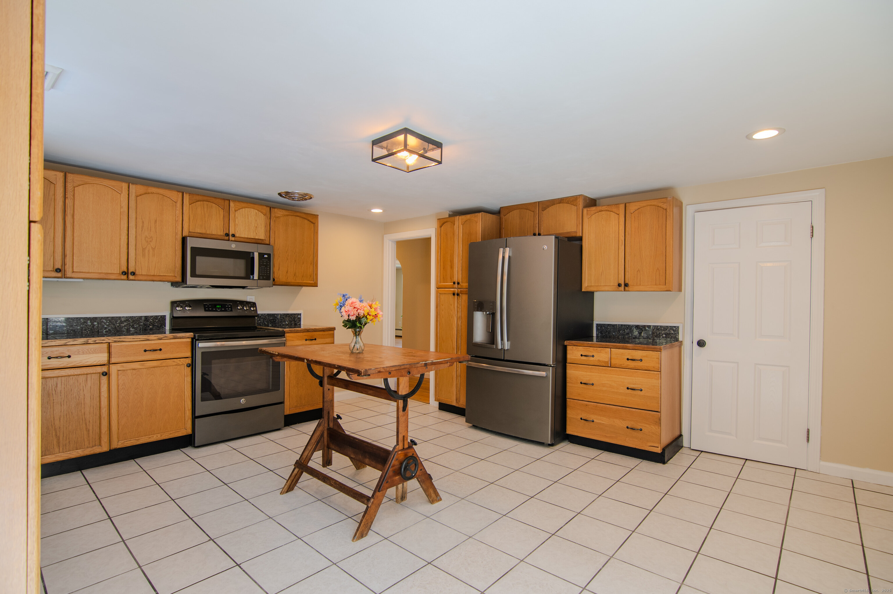 468 Liberty Highway, Putnam, Connecticut image 6
