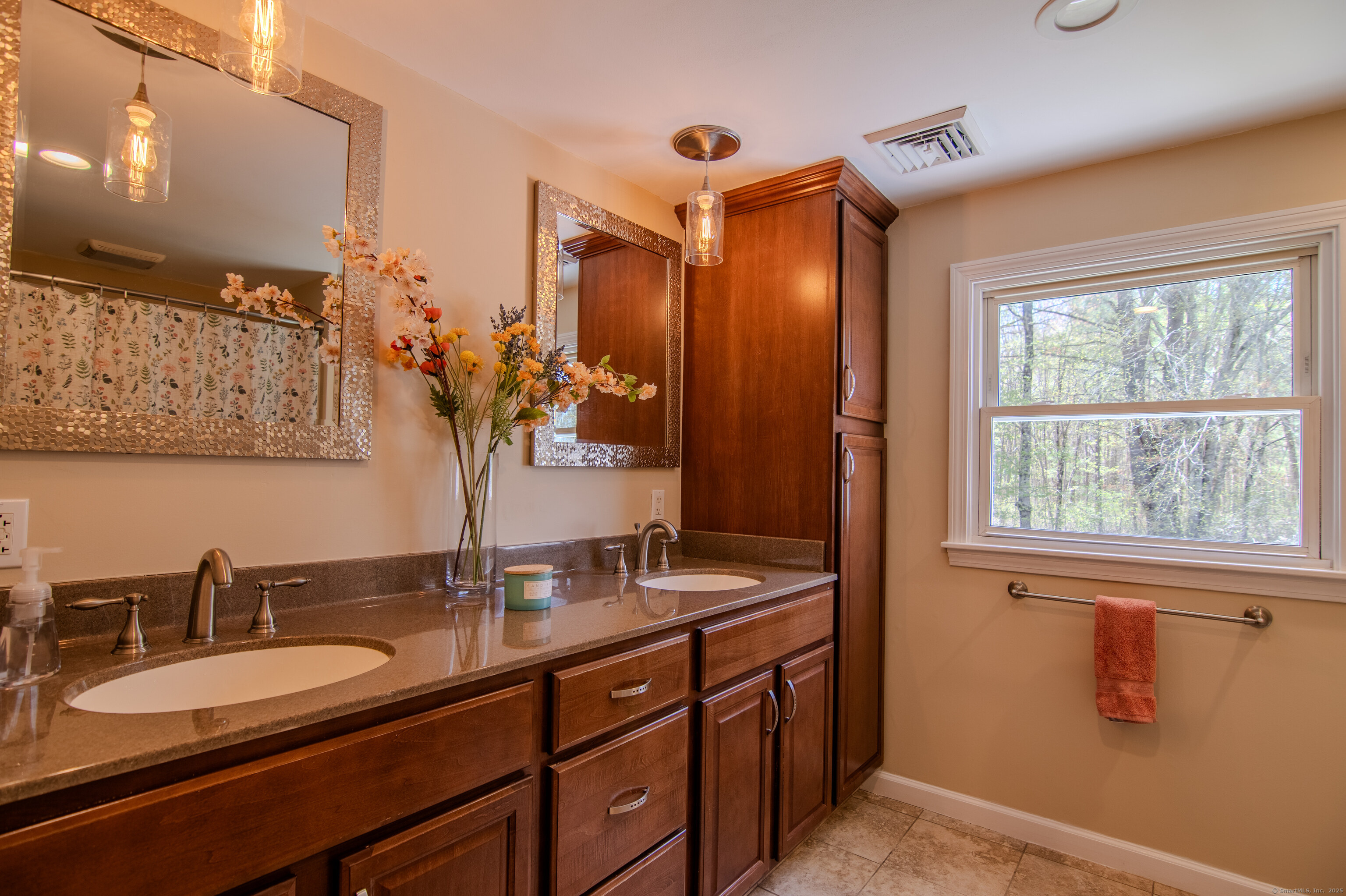 468 Liberty Highway, Putnam, Connecticut image 21