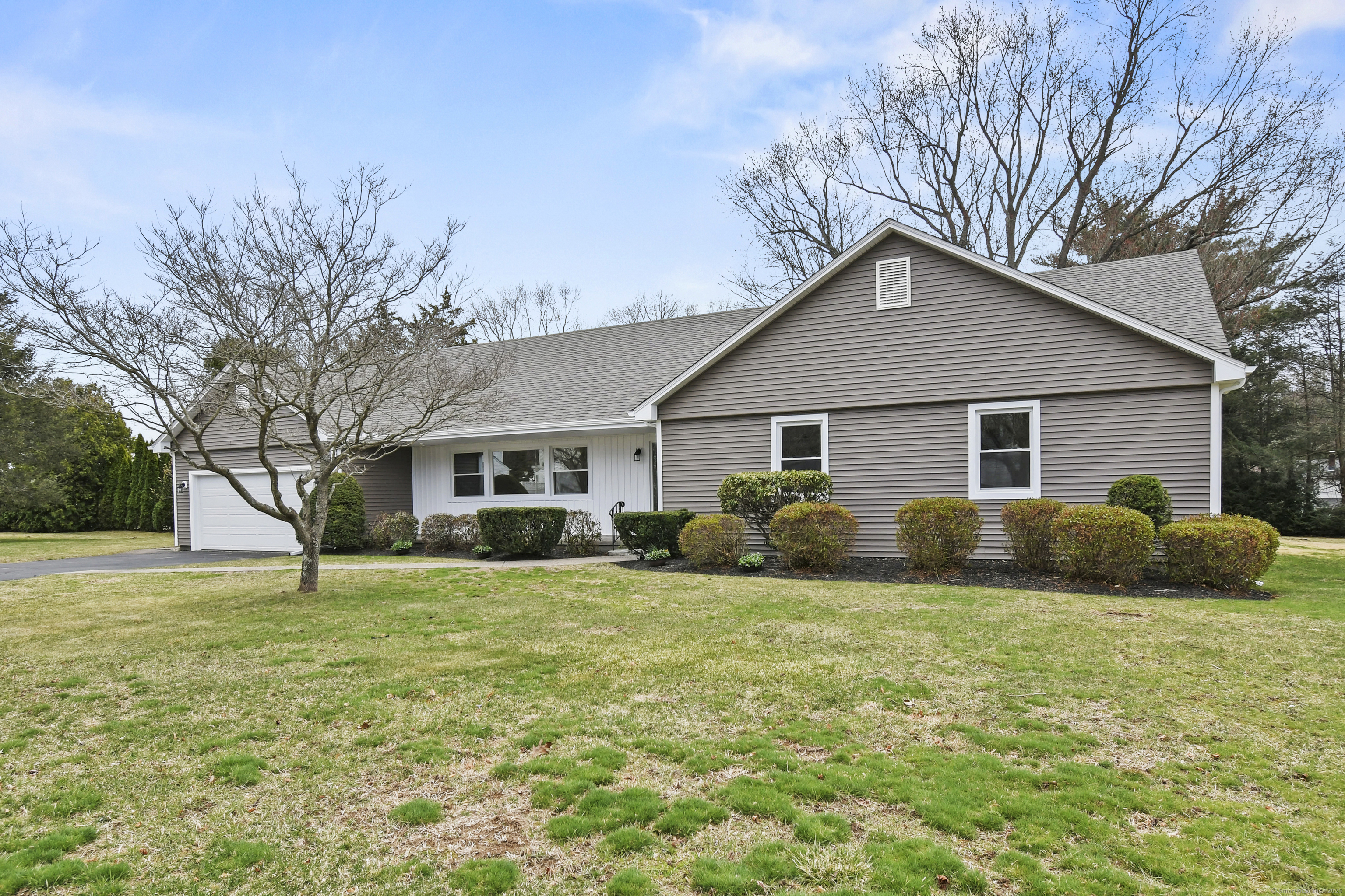 25 Delahunty Drive, Southington, Connecticut image 3