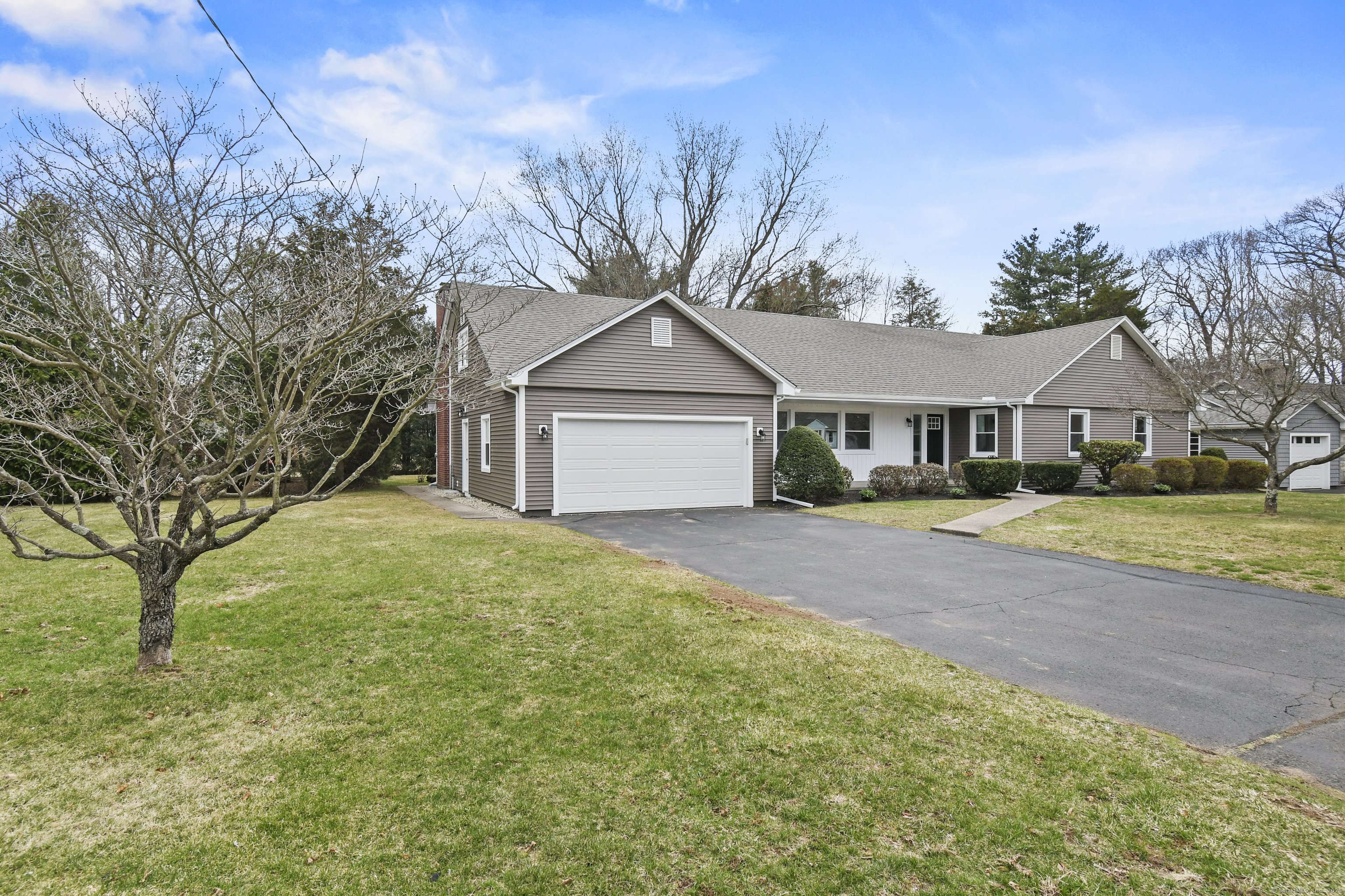 25 Delahunty Drive, Southington, Connecticut image 2