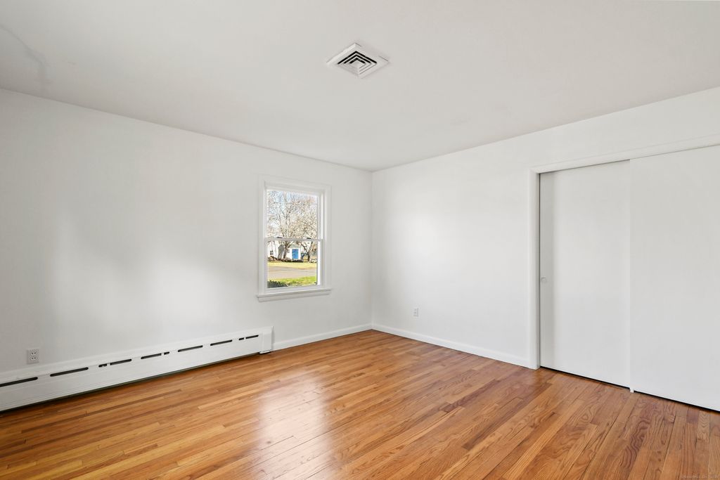 listing image 30