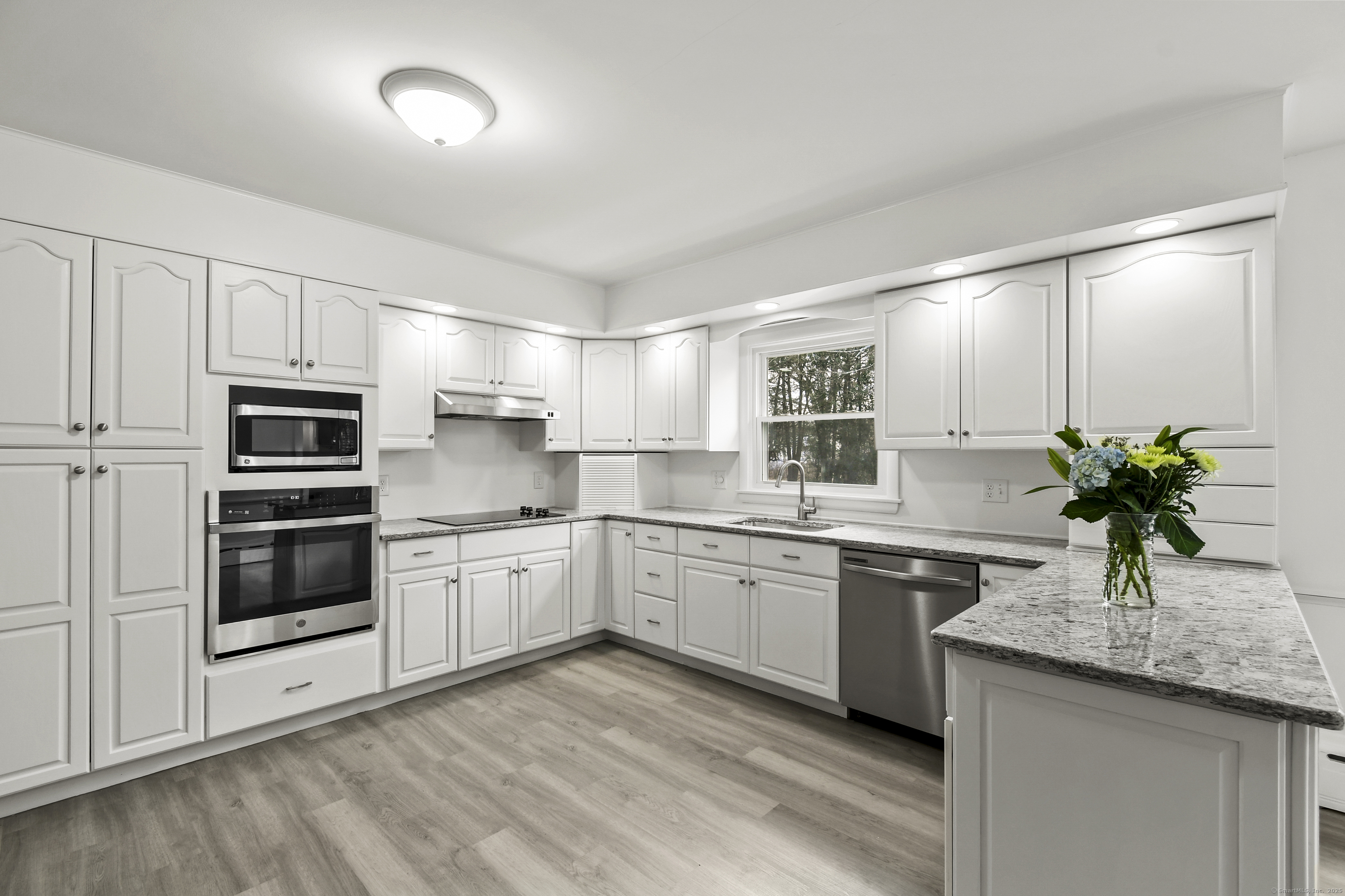 25 Delahunty Drive, Southington, Connecticut image 19