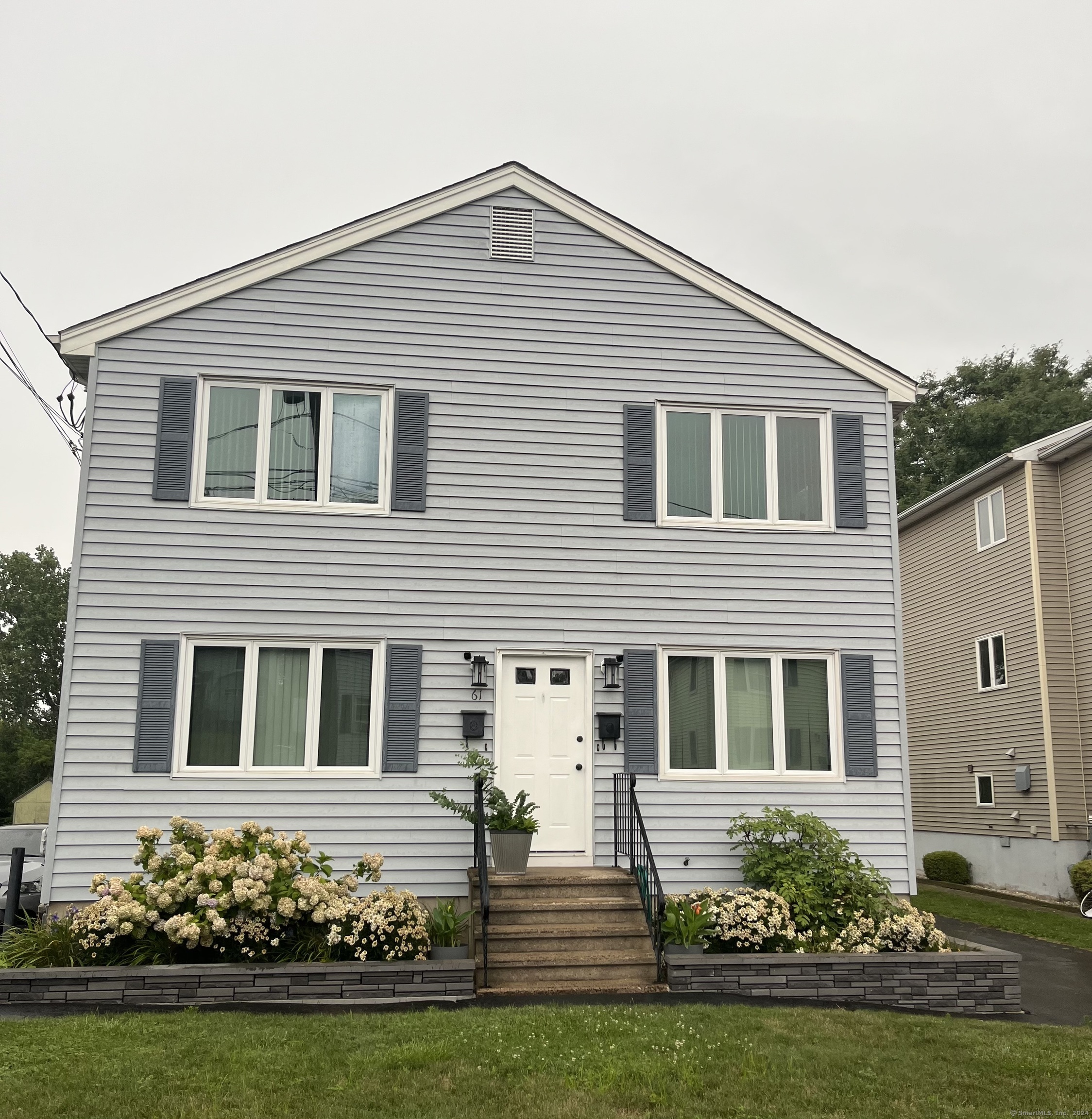 Rental Property at 61 Charles Street 2, New Britain, Connecticut - Bedrooms: 3 
Bathrooms: 1 
Rooms: 5  - $2,000 MO.