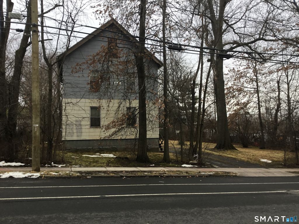 Photo of 117 Hamilton Street, Hartford, CT 06106 (MLS # 24148037)