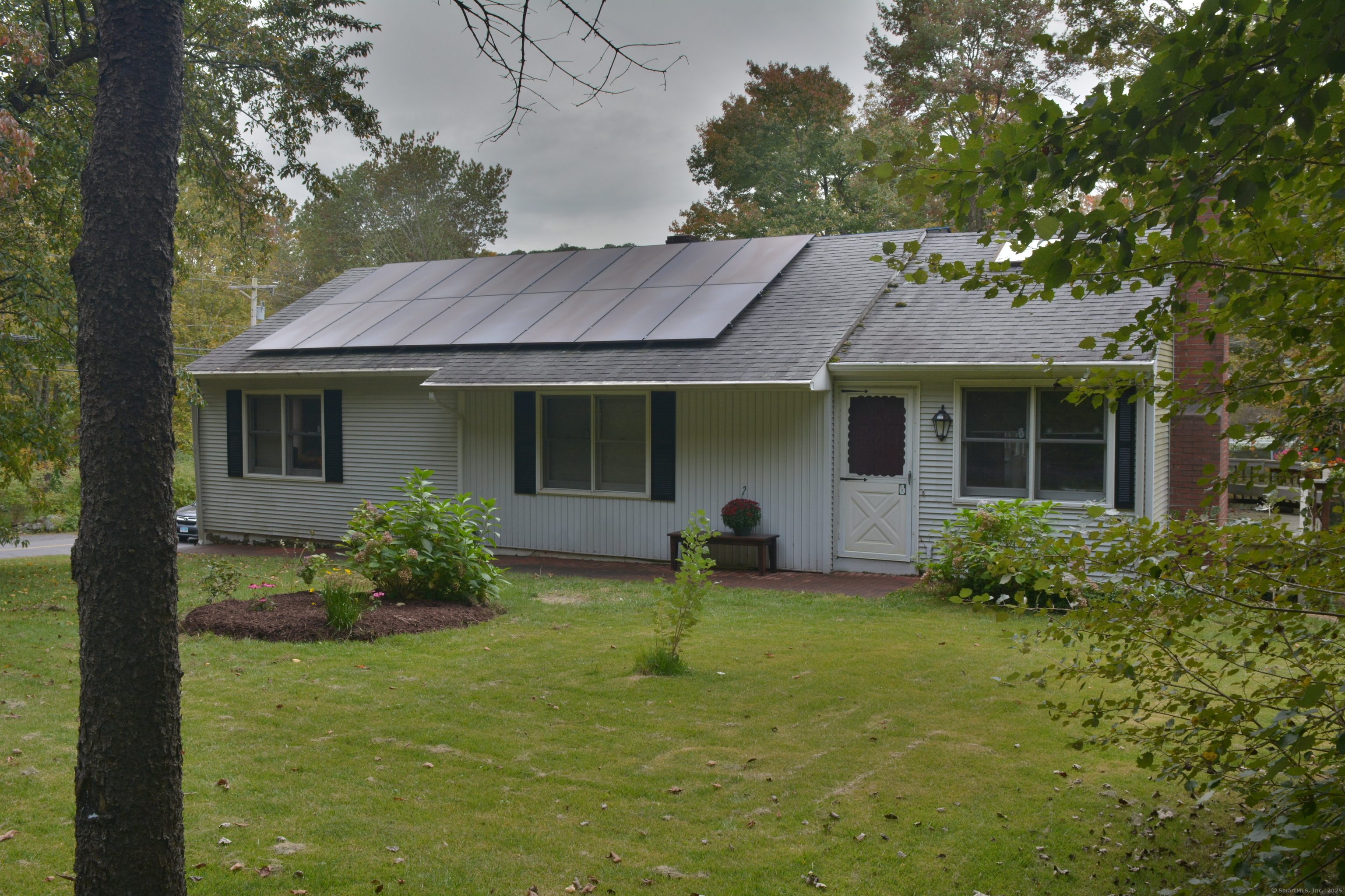 39 Riggs Street, Oxford, Connecticut image 1