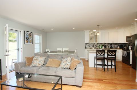 Tiny photo for 7 Gillette Way #7, Bristol, CT 06010 (MLS # 24127536)