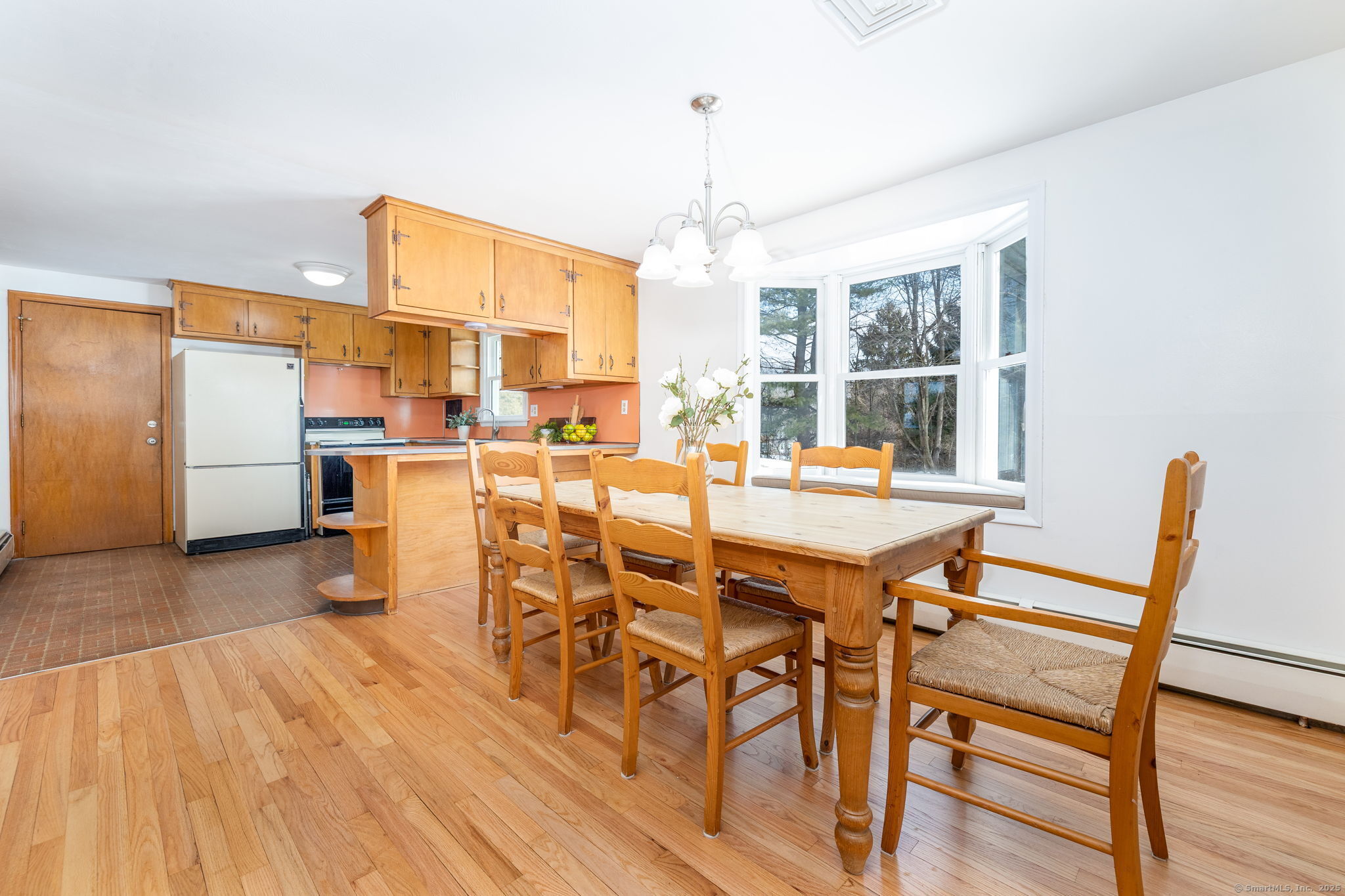 83 Glenwood Drive, Windsor, Connecticut image 10