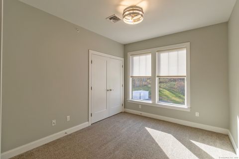 Tiny photo for 500 Edgewater Circle #e, East Hampton, CT 06424 (MLS # 24136604)