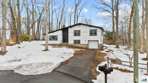 Tiny photo for 7 Dogwood Court, Branford, CT 06405 (MLS # 24148381)