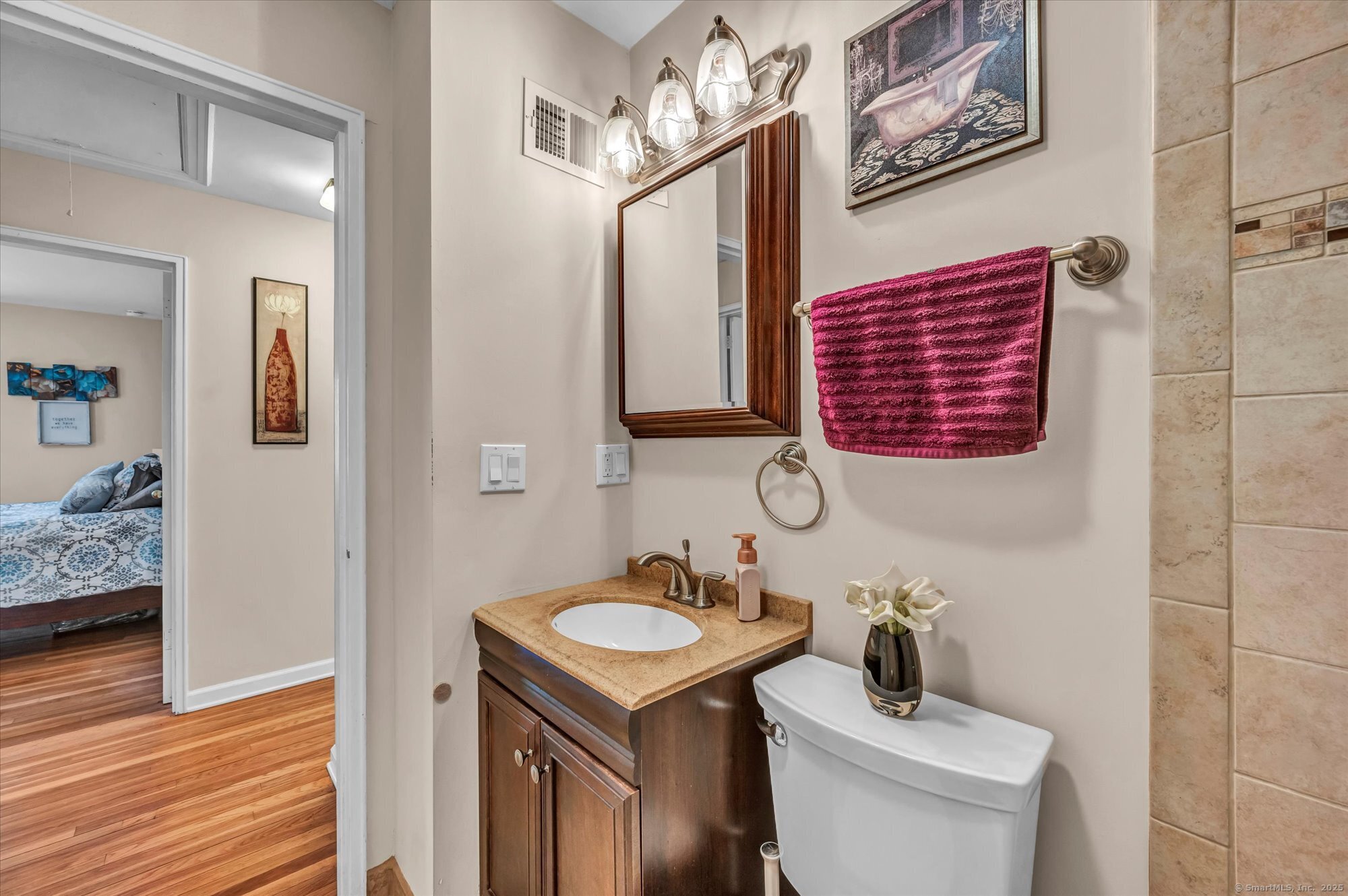 571 Woodin Street, Hamden, Connecticut image 24