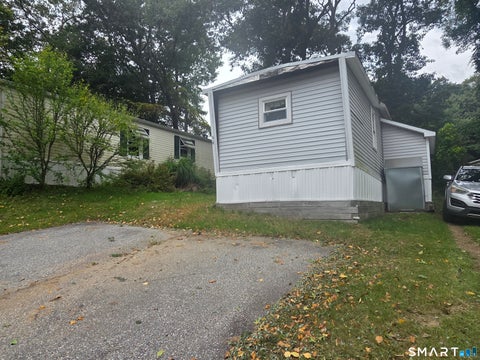 Mobile Home For Sale - 303 Mohegan Park Road #LOT 94<br/> Norwich, CT 06360