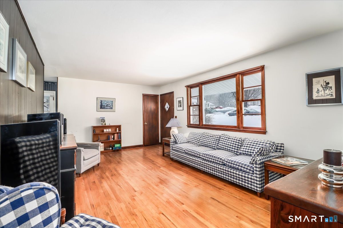 20 Brookfield Meadows