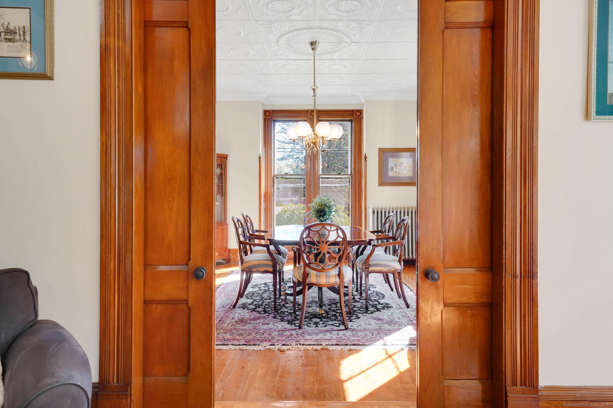 1063 Main Street