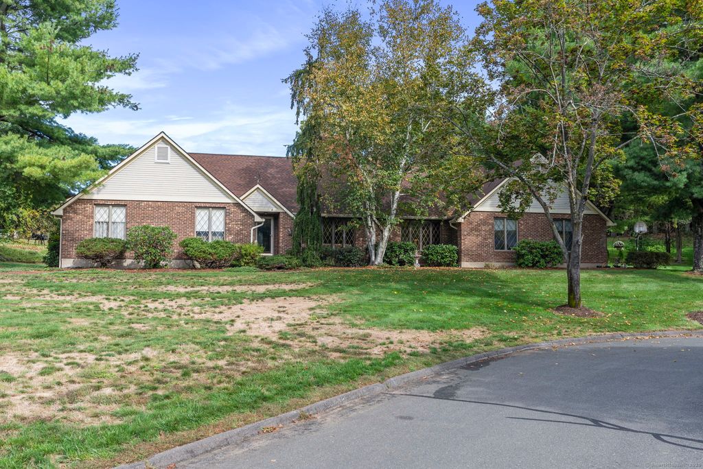 Photo of 10 Cleary Lane, Windsor, CT 06095 (MLS # 24126767)