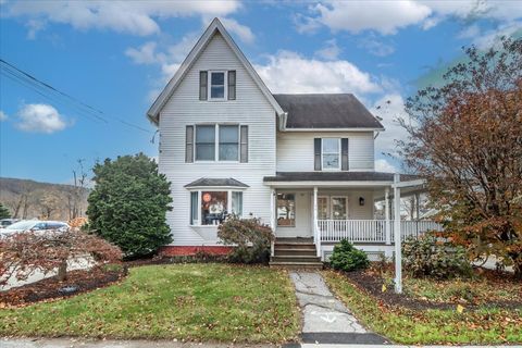 14 Elm Street New Milford CT 06776