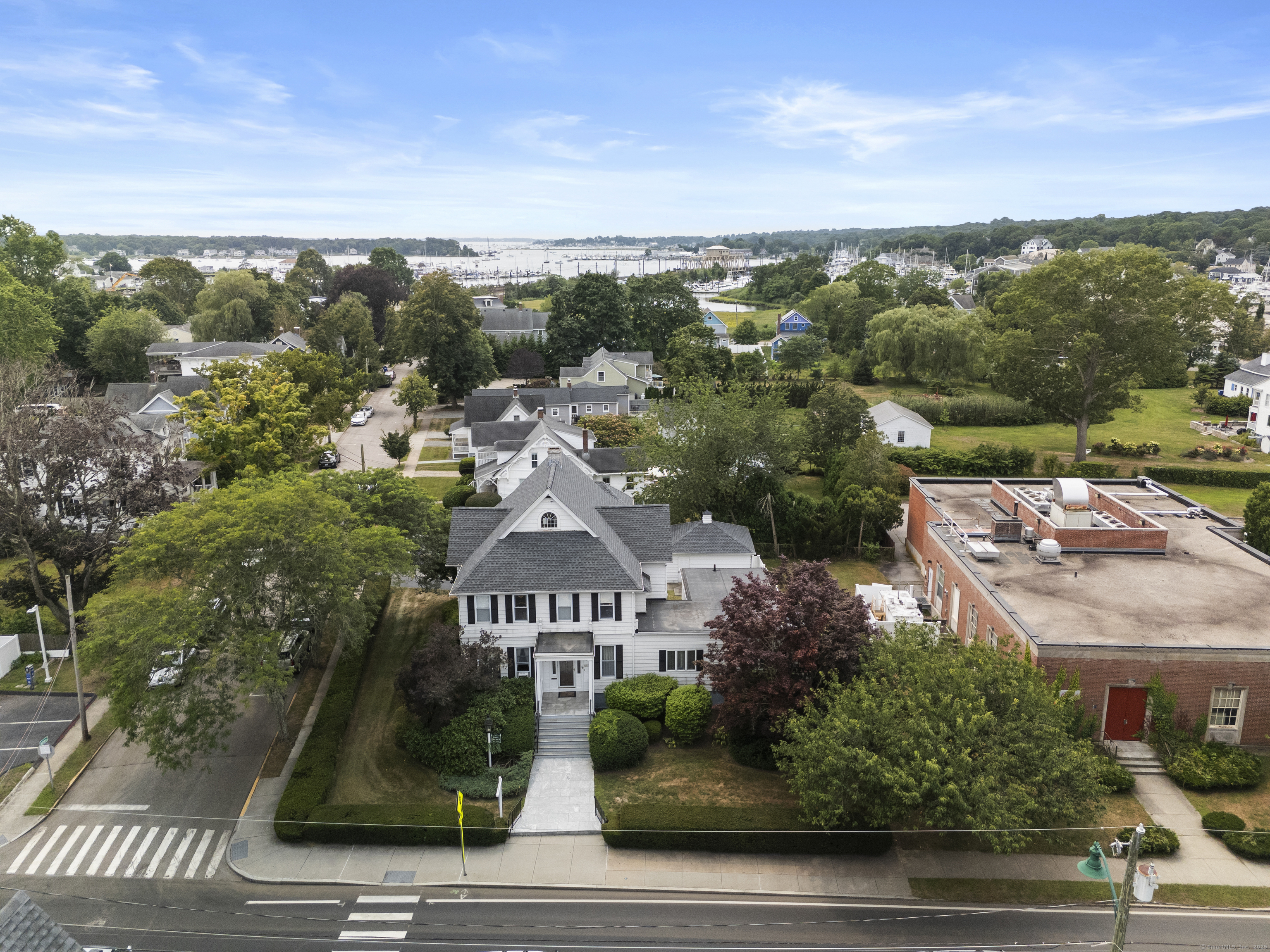 32 East Main Street