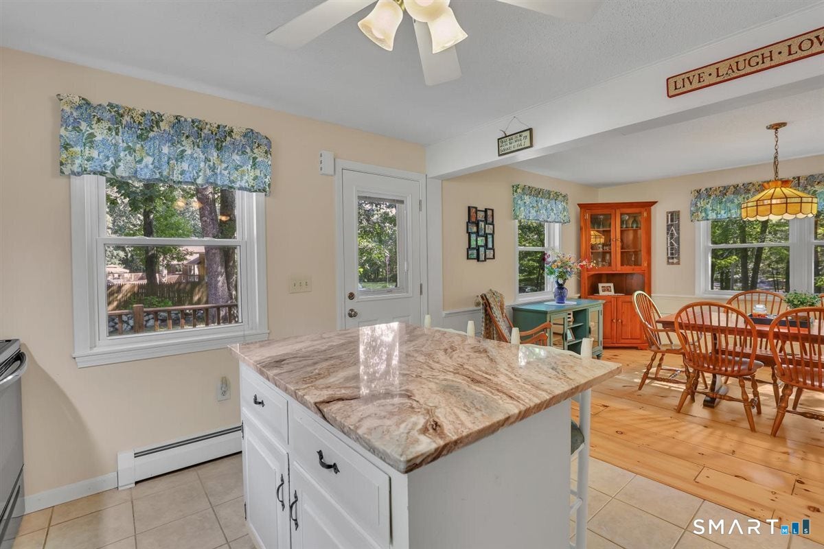 328 Bulkeley Hill Road