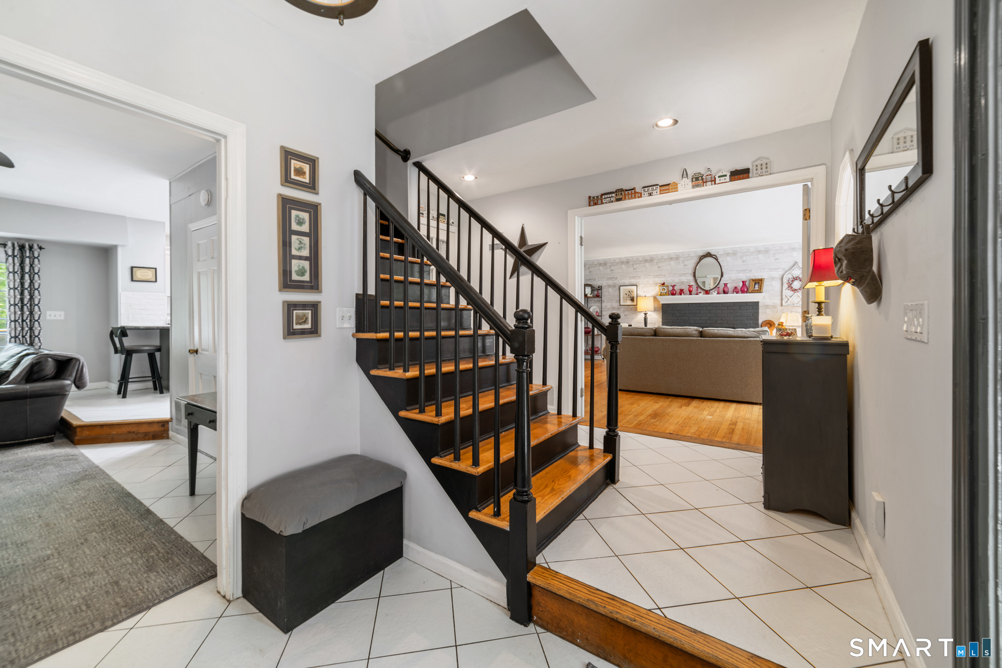 148 Colonial Drive