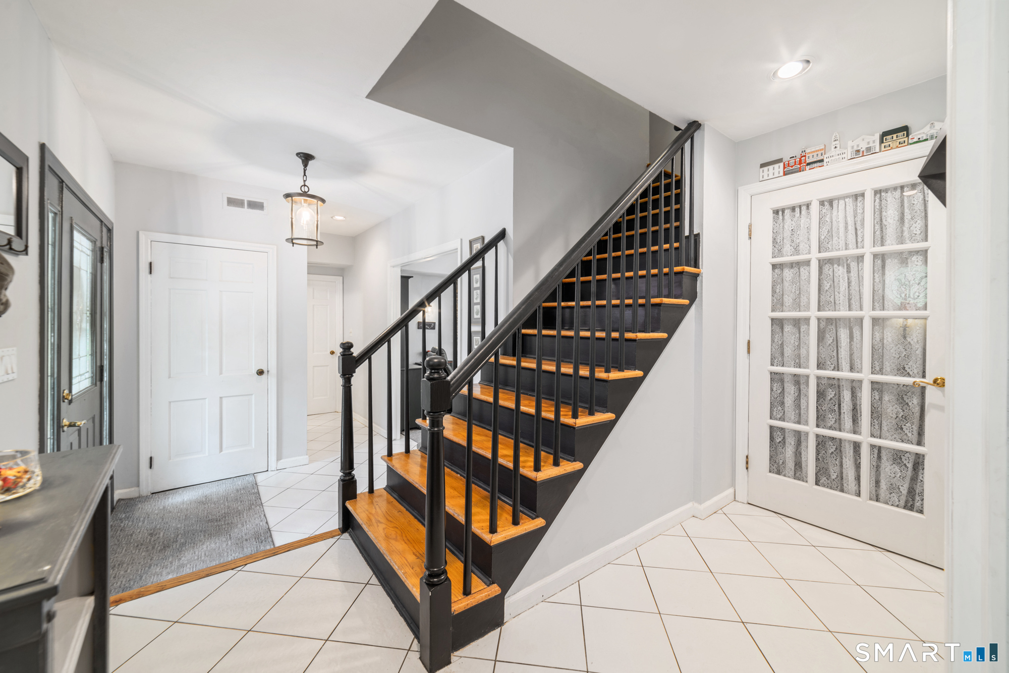 148 Colonial Drive