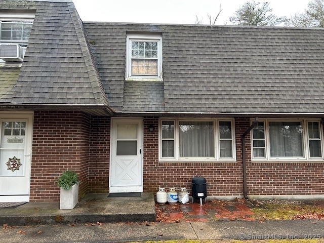 35 Woodcrest Drive #APT 11, Burlington, Connecticut image 18