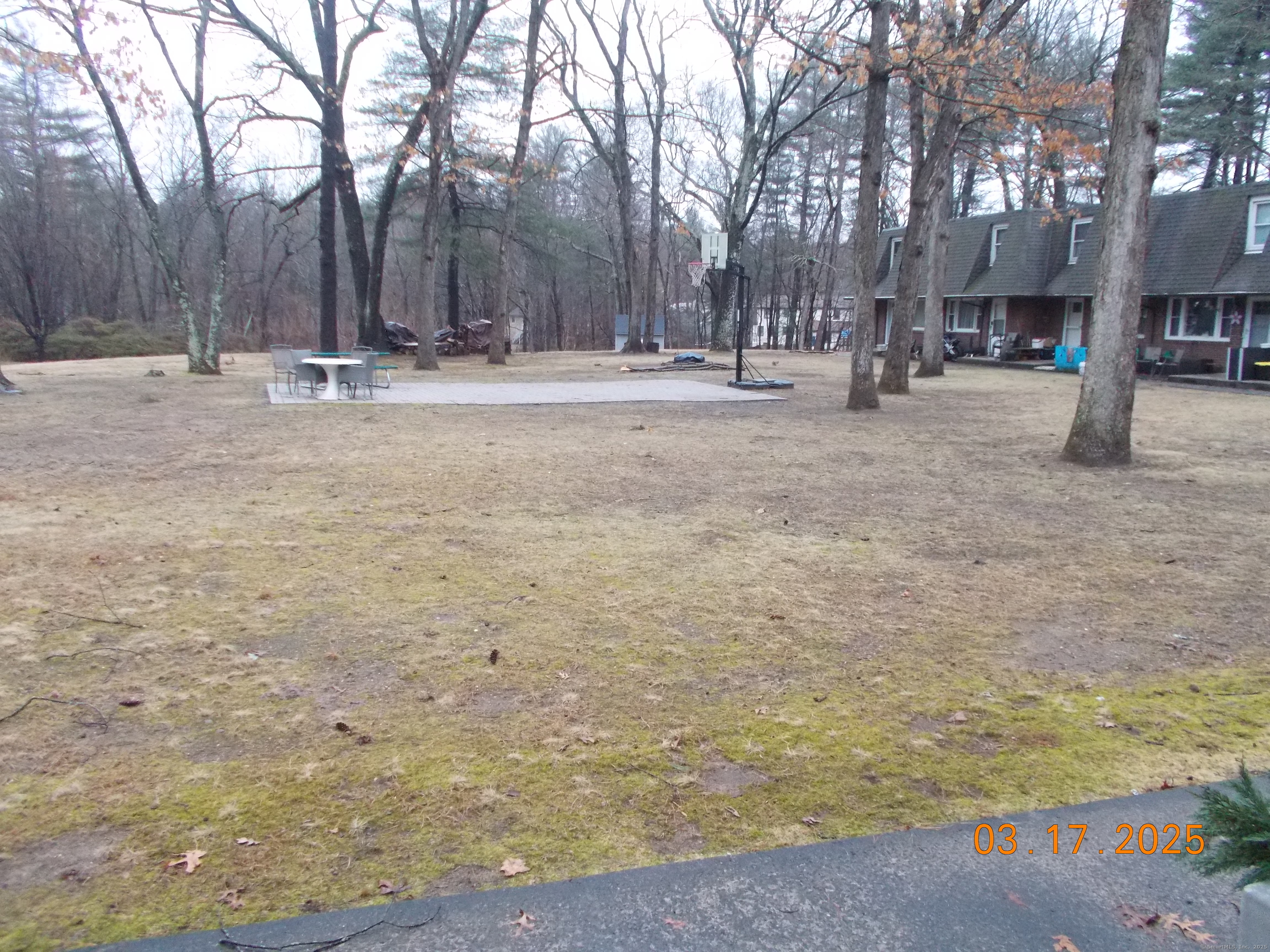 35 Woodcrest Drive #APT 11, Burlington, Connecticut image 17