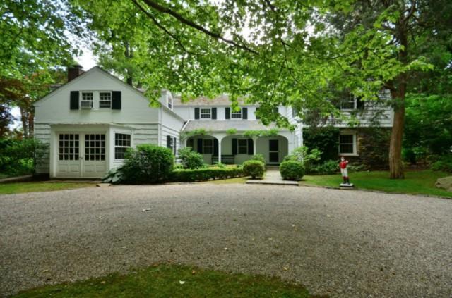 Photo 1 of 16 Raiders Lane, Darien, Connecticut, $2,647,000, Web #: 99041475