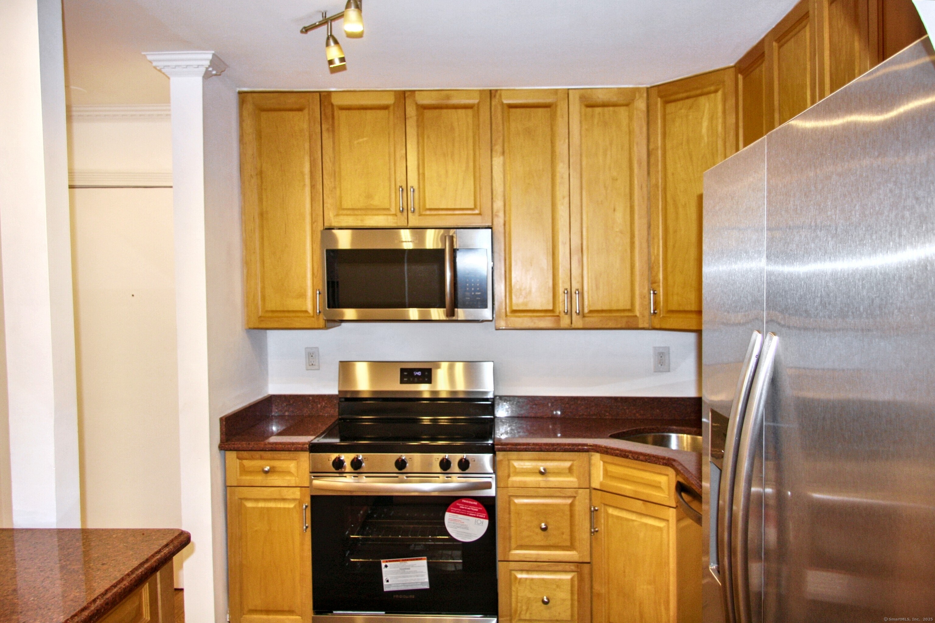 2113 Cromwell Hills Drive #2113, Cromwell, Connecticut image 6
