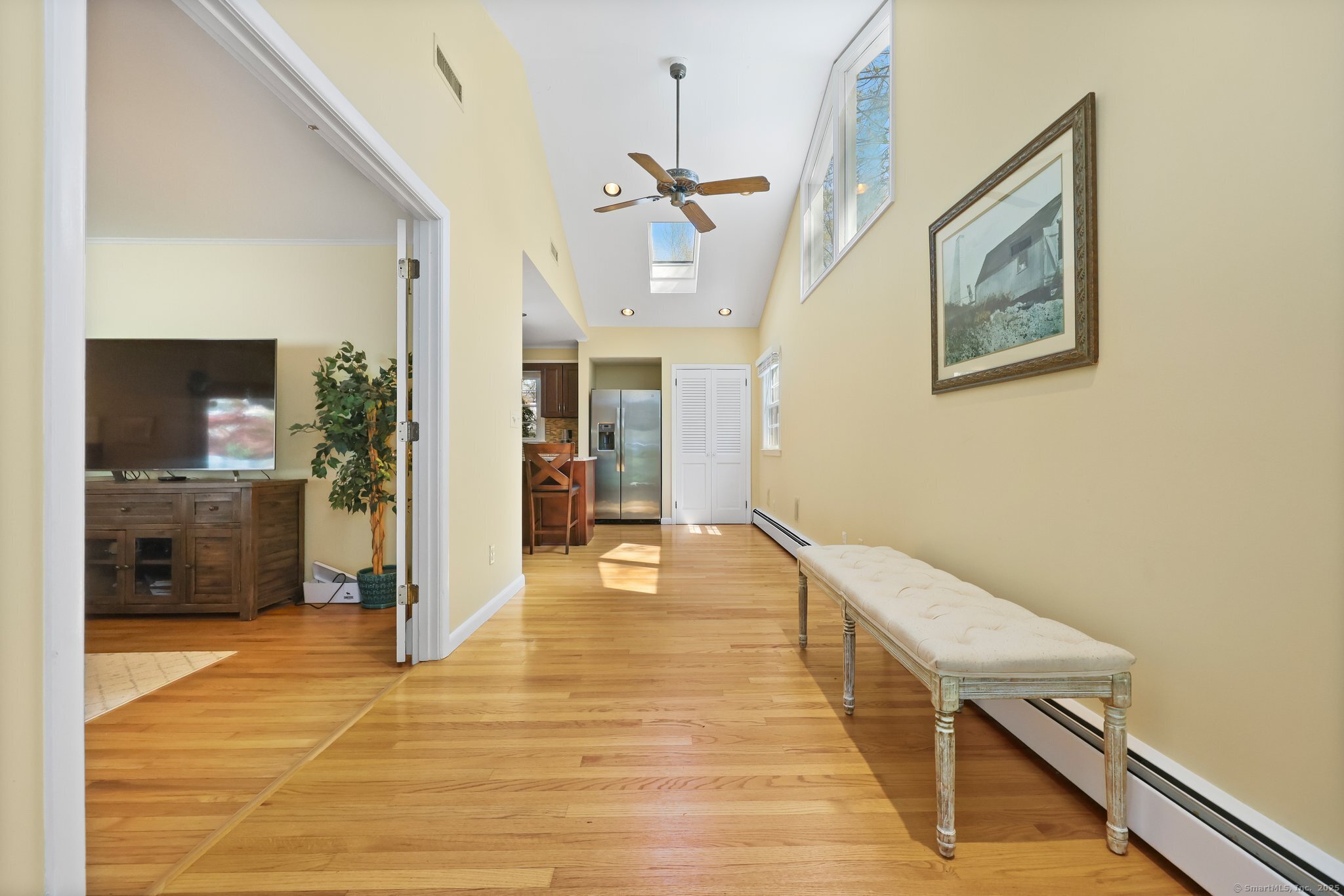 14 Little John Lane, Stamford, Connecticut image 8