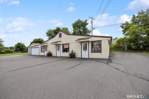 Tiny photo for 670 Newfield Street #2, Middletown, CT 06457 (MLS # 24206669)
