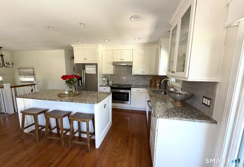 Tiny photo for 154 Glenwood Terrace, Middletown, CT 06457 (MLS # 24147079)