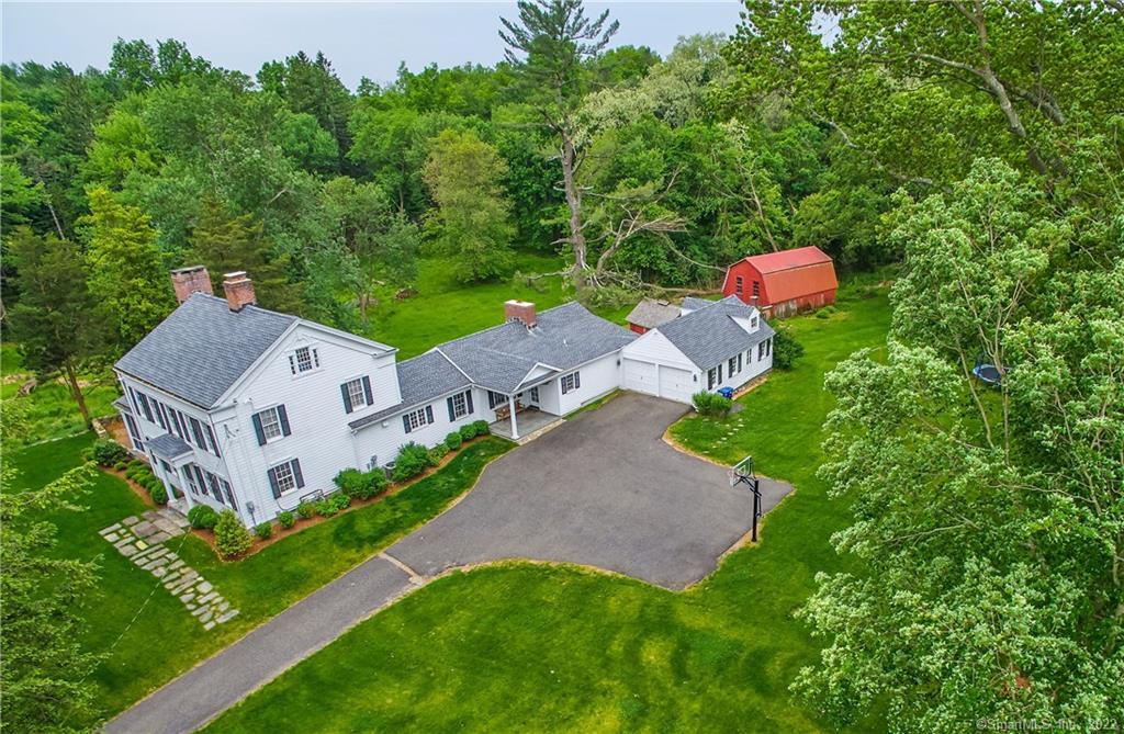 Photo 1 of 25 Cavalry Road, Westport, Connecticut, $1,355,499, Web #: 170167806