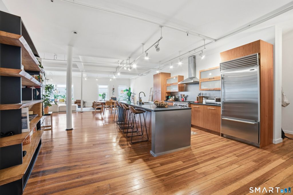 Photo of 8 Hughes Place #1N, New Haven, CT 06511 (MLS # 24170900)