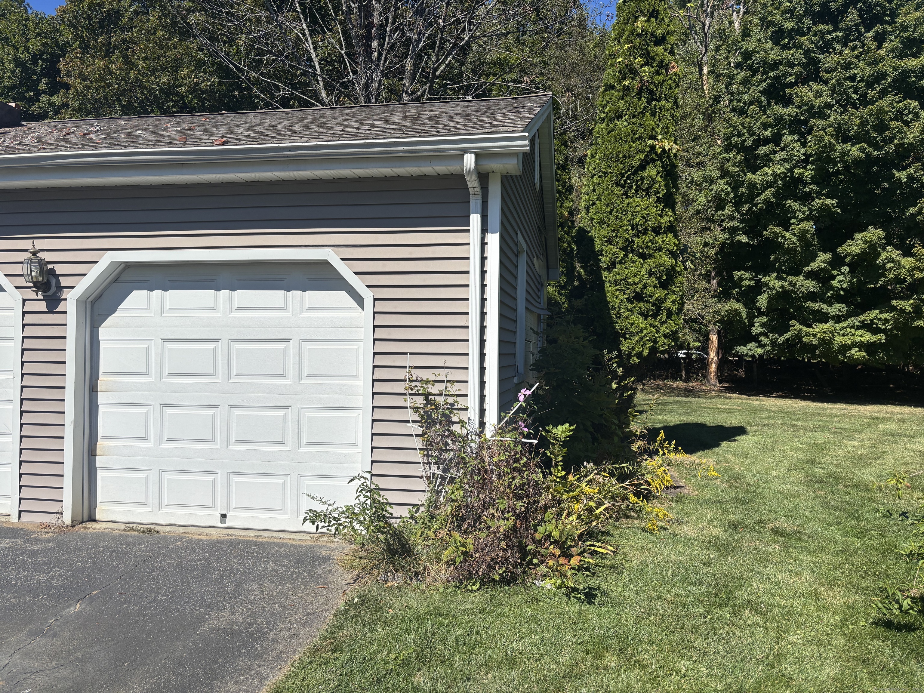 10 Hitching Post Lane