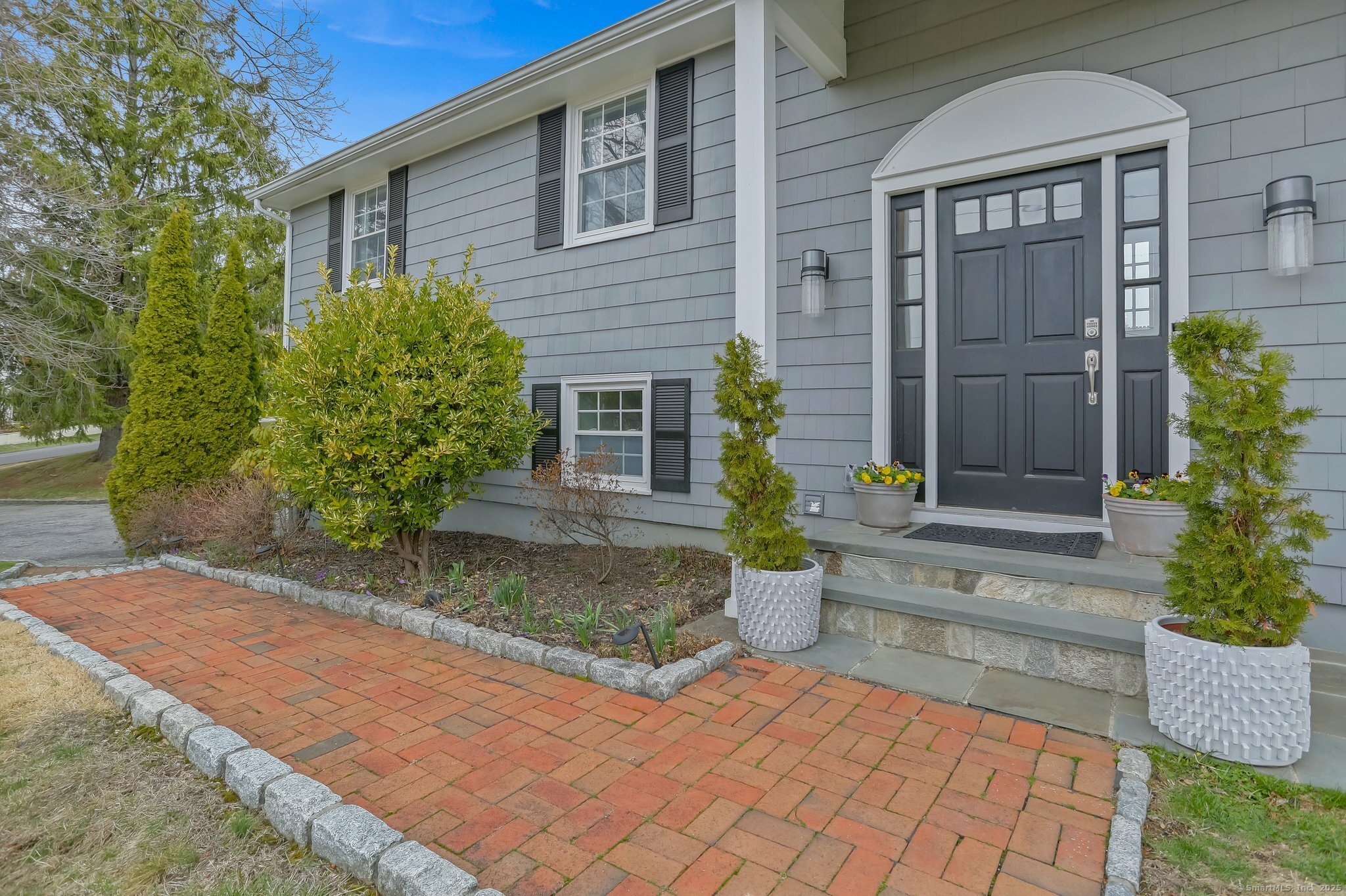3 Davenport Drive, Stamford, Connecticut image 2