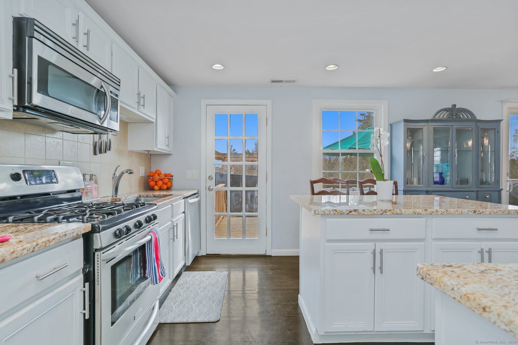 3 Davenport Drive, Stamford, Connecticut image 7