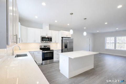 Photo of 24 Glen Road #C2, Newtown, CT 06482 (MLS # 24166580)