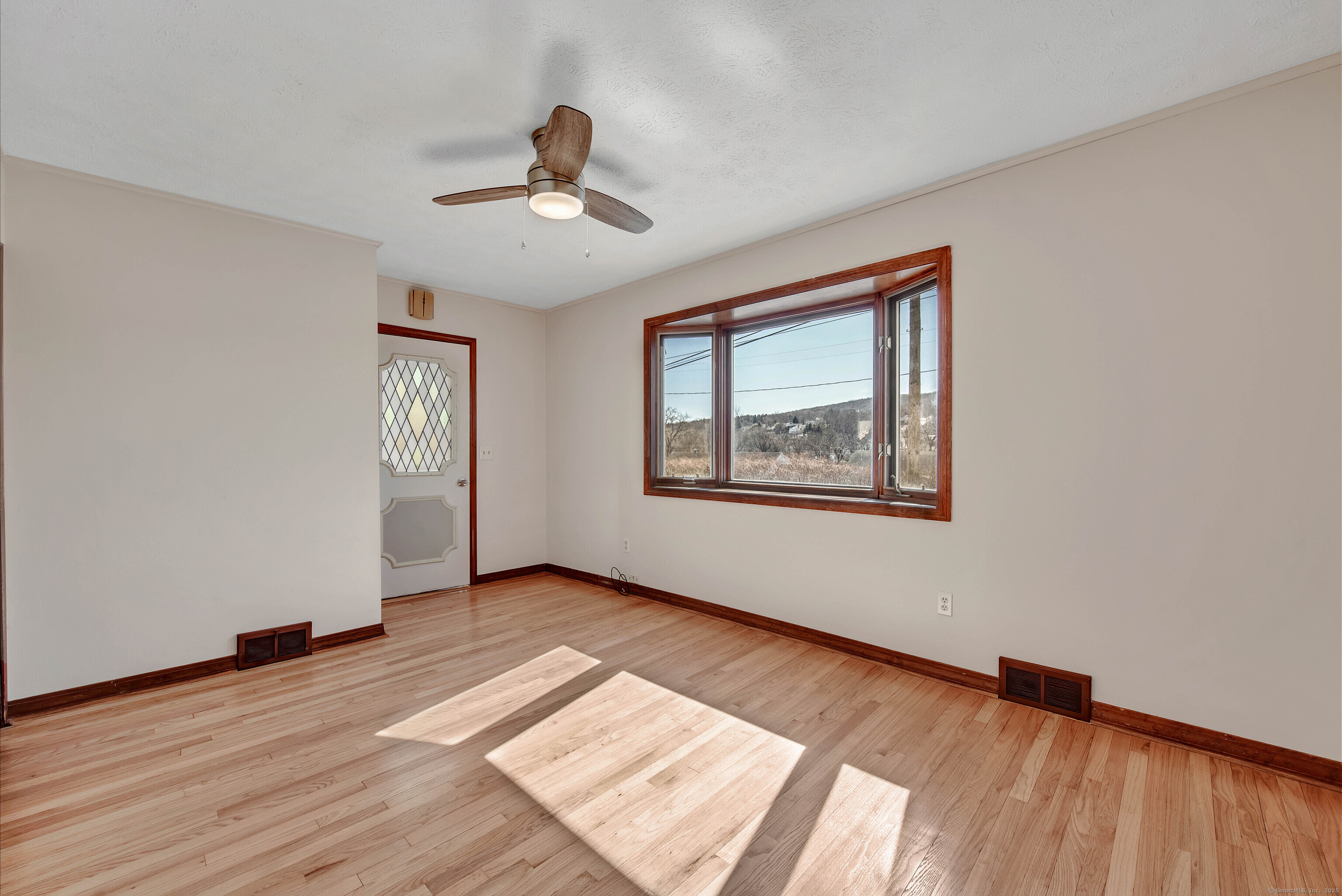 16 Henry Place, Bristol, Connecticut image 11