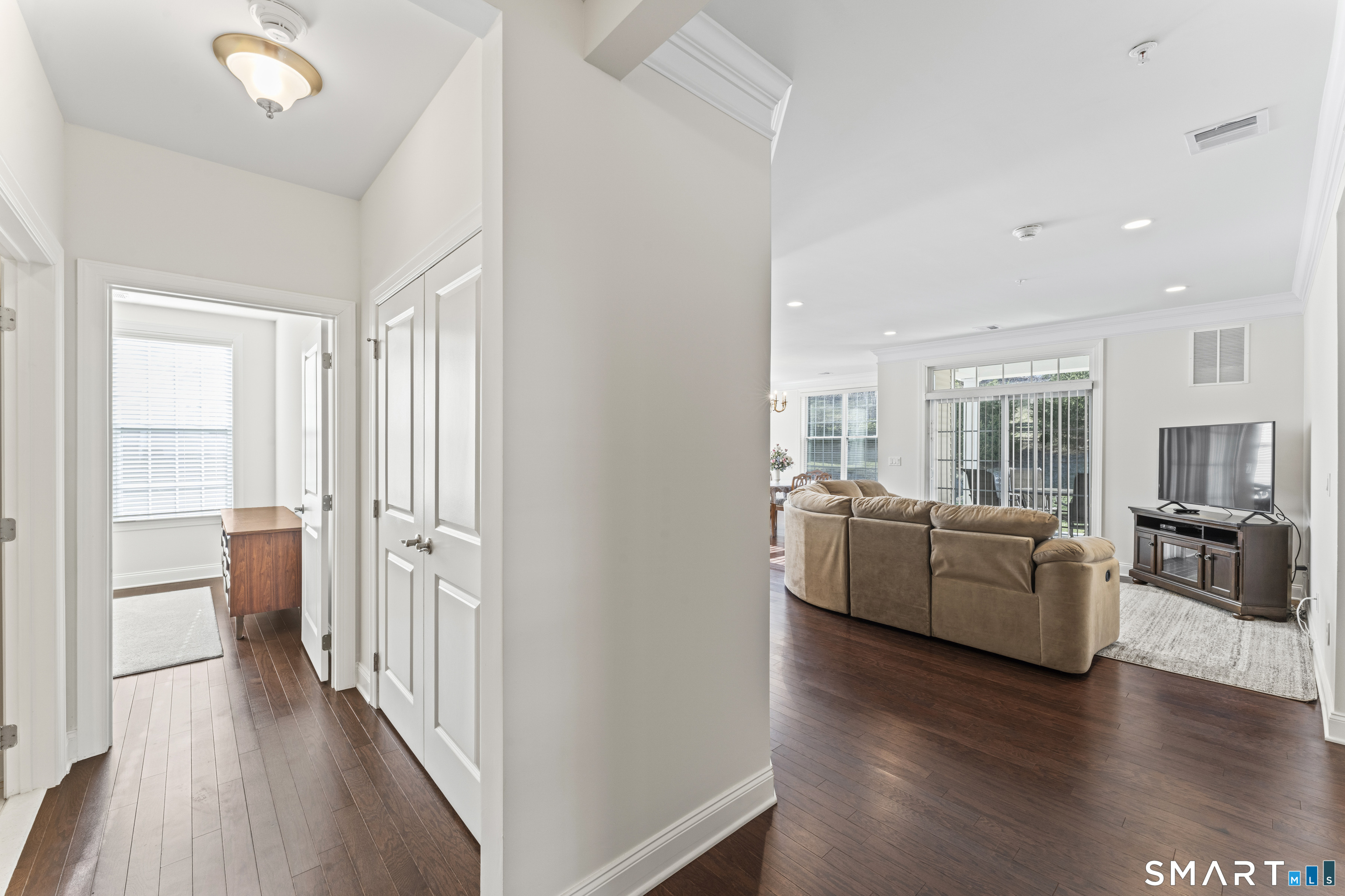 1211 Brookside Court 1211