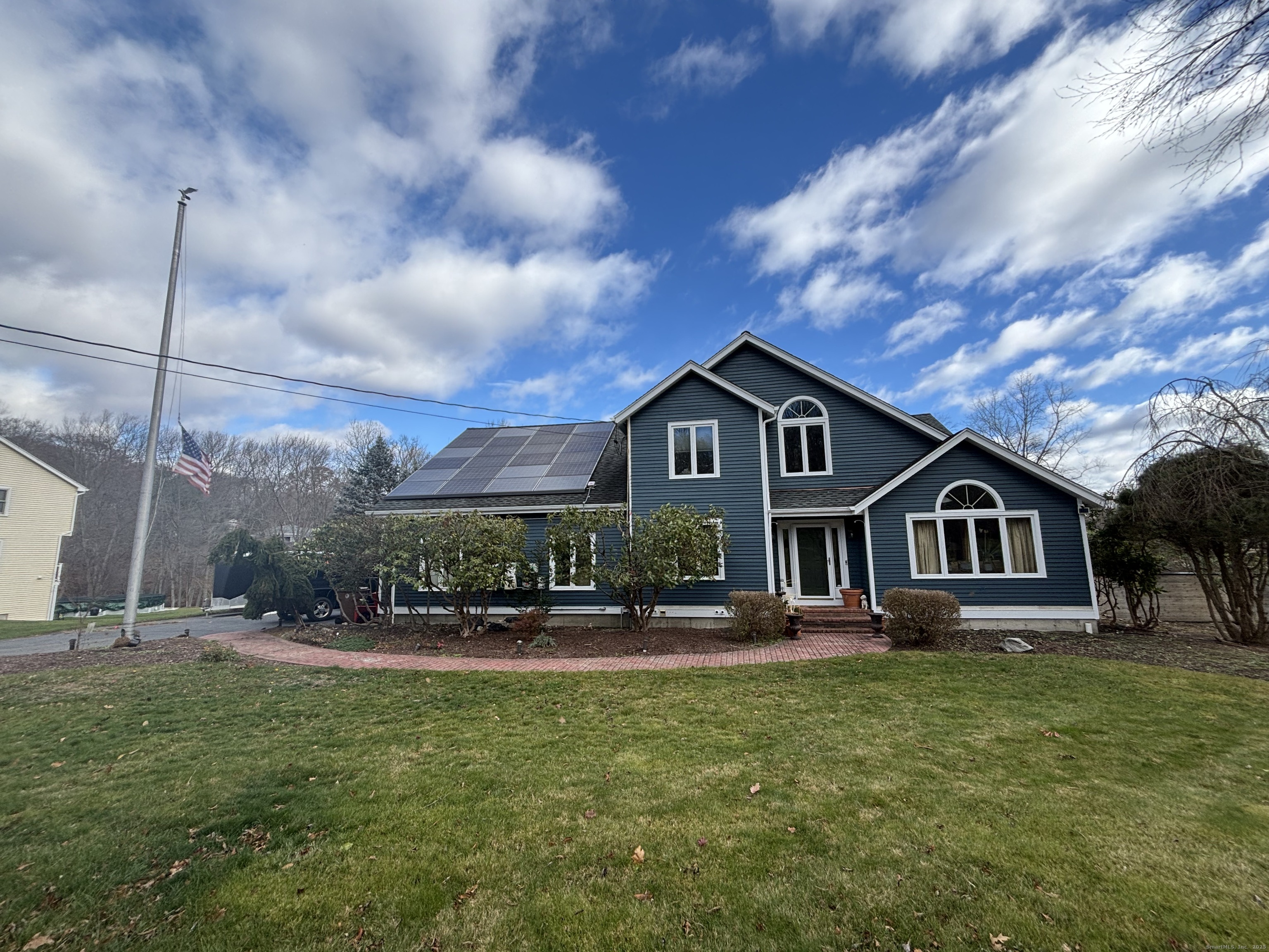 33 Walnut Tree Hill Road