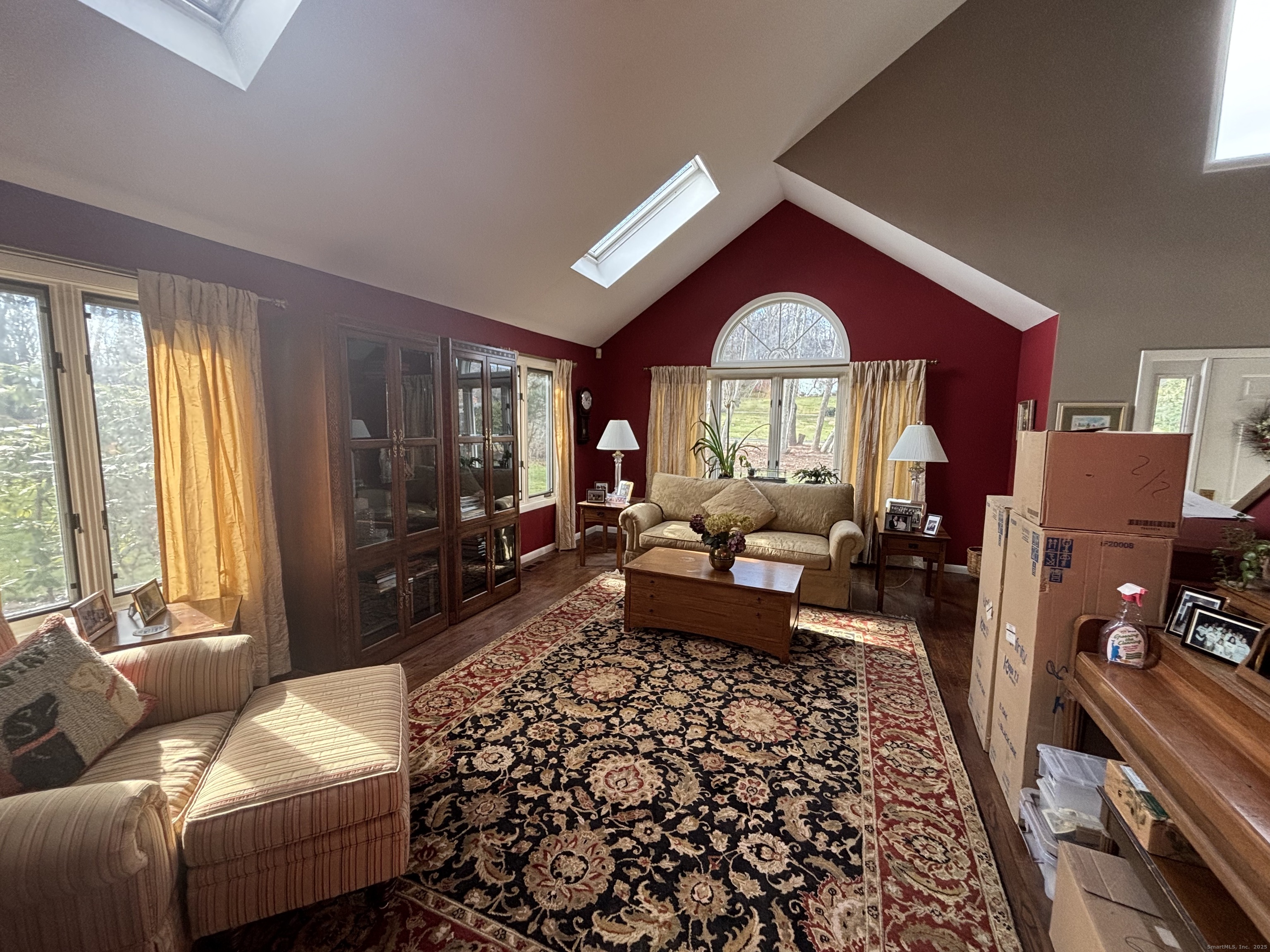 33 Walnut Tree Hill Road