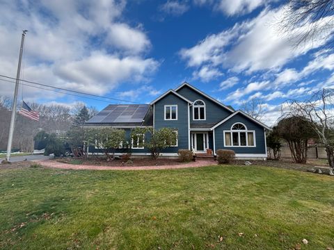 33 Walnut Tree Hill Road Shelton CT 06484